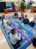 Kodowanie na dywanie w przedszkolu