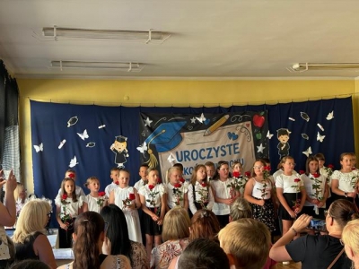 Uroczyste zakończenie I etapu edukacyjnego uczniów klasy III