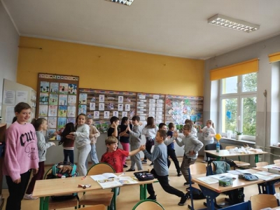 Sprawozdanie z realizacji programu FitSchool