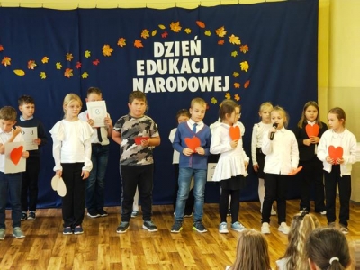 Uroczystość z okazji Dnia Edukacji Narodowej w Poborszowie