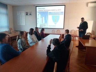 Z wizytą w Urzędzie Gminy