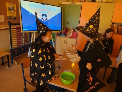 Andrzejki w klasach 1–3!  2025