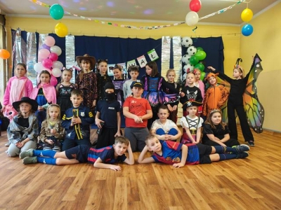 Karnawałowa zabawa klas 1-3 w naszej szkole